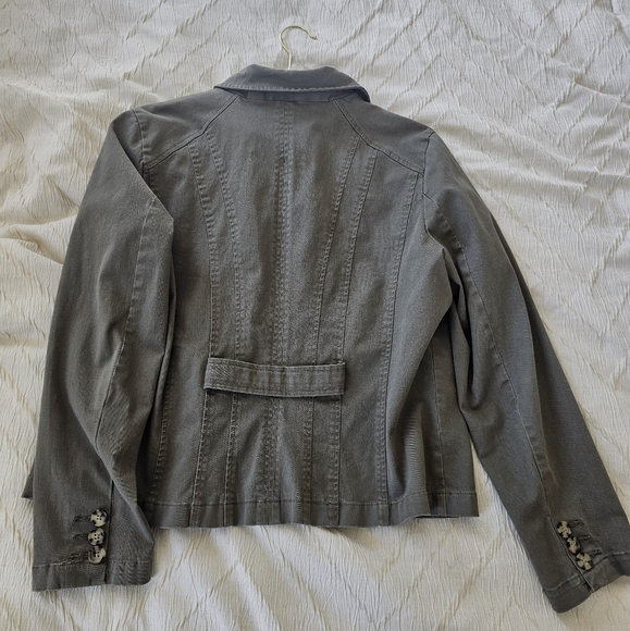 Jacket - Picture 3 of 3